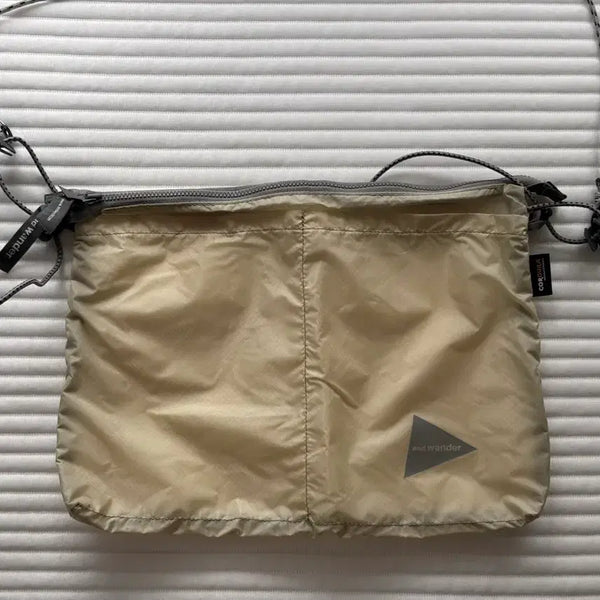 [BUNJANG] And Wander Shakou Bag / 앤드원더 샤코슈