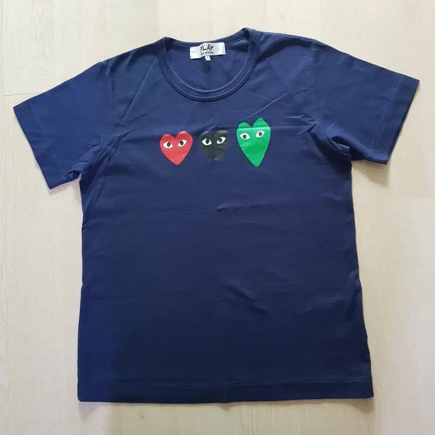 [BUNJANG] Comme des Garçons Authentic T-shirt Navy Heart Logo Size 55 / [55]정품 꼼데가르송 반팔