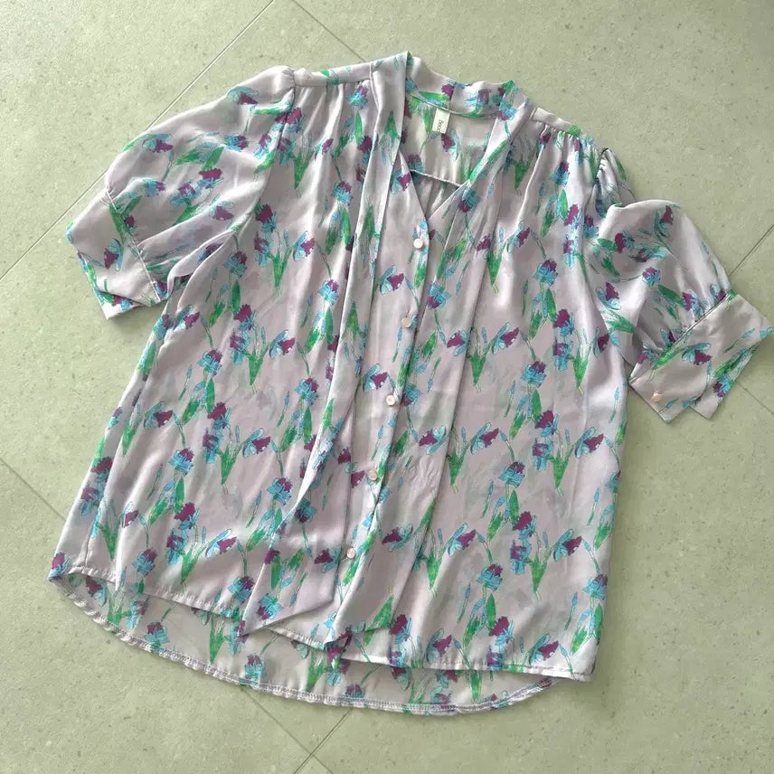 [BUNJANG] Lavender Floral Chiffon Short Sleeve Blouse / 연보라 꽃무늬 쉬폰 반팔 블라우스