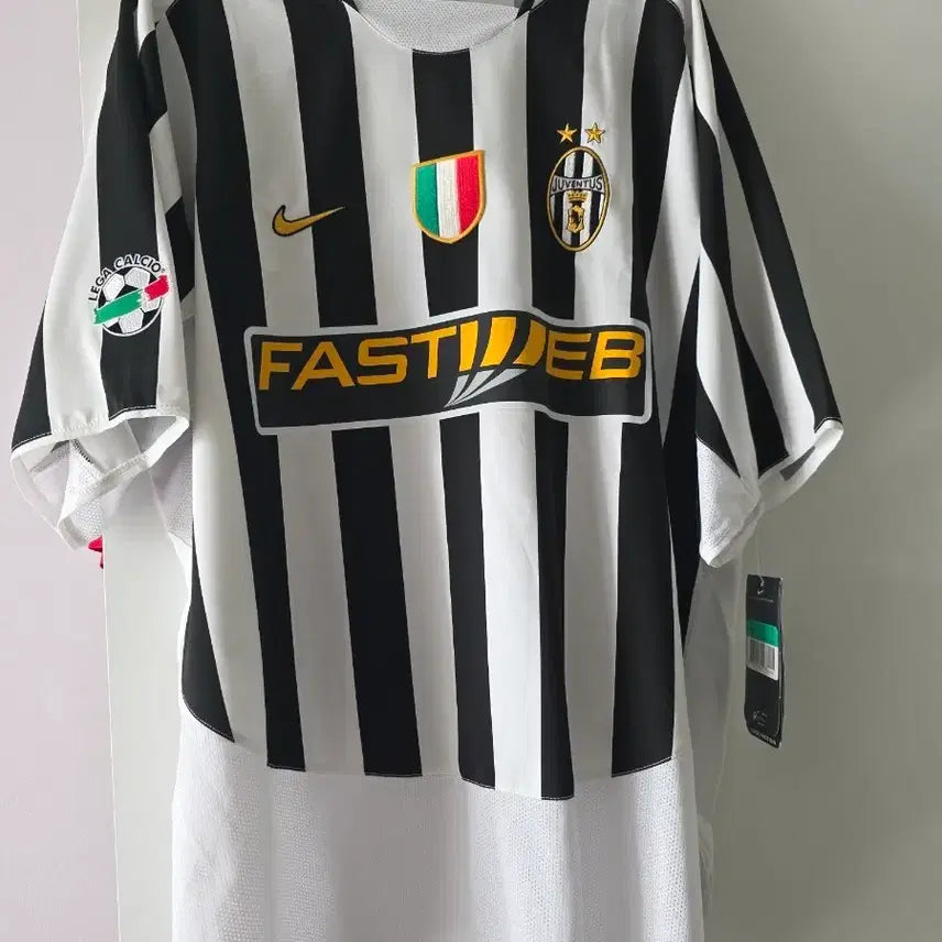 [BUNJANG] Juventus 2003-2004 Home Alessandro Del Piero Jersey / 새제품)03-04유벤투스 홈 델피에로 유니폼