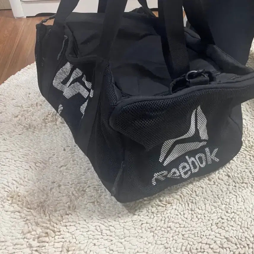 [BUNJANG] Reebok UFC Duffel Bag (Fighter Issue) / 리복 ufc 더플팩(선수지급용)