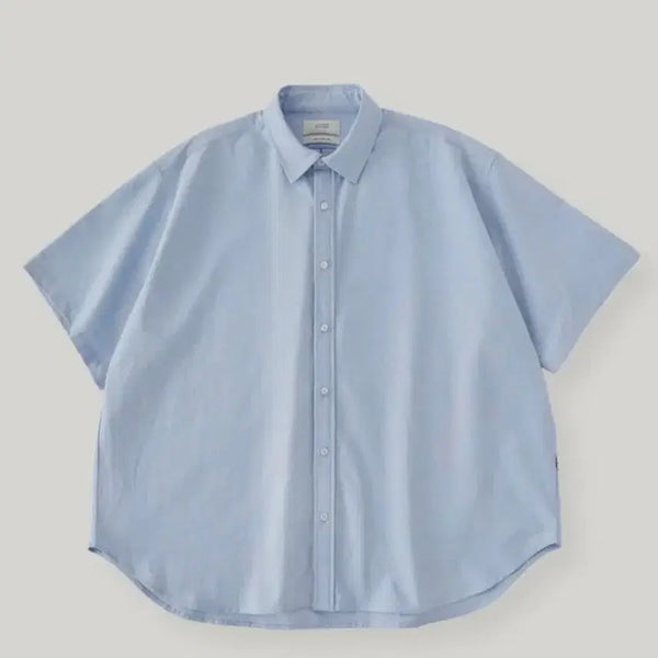 [BUNJANG] LAPOSTERIOR City Boy Big Over Oxford Short Sleeve Shirt Sky Blue / 라퍼지스토어 시티보이 빅오버 옥스포드 반팔 셔츠Sky Blue