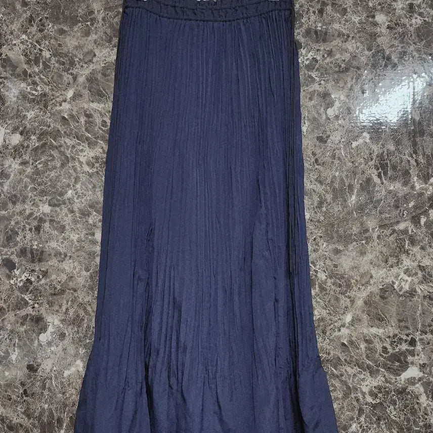 [BUNJANG] Club Monaco Women's Navy Banding Pleats Long Skirt / 클럽모나코 밴딩 플리츠 롱스커트