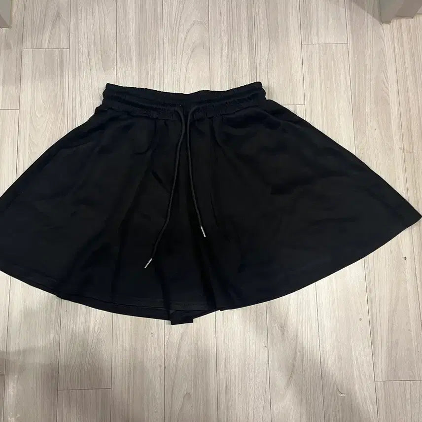 [BUNJANG] Cooling Culotte Shorts / 쿨링 큐롯 반바지