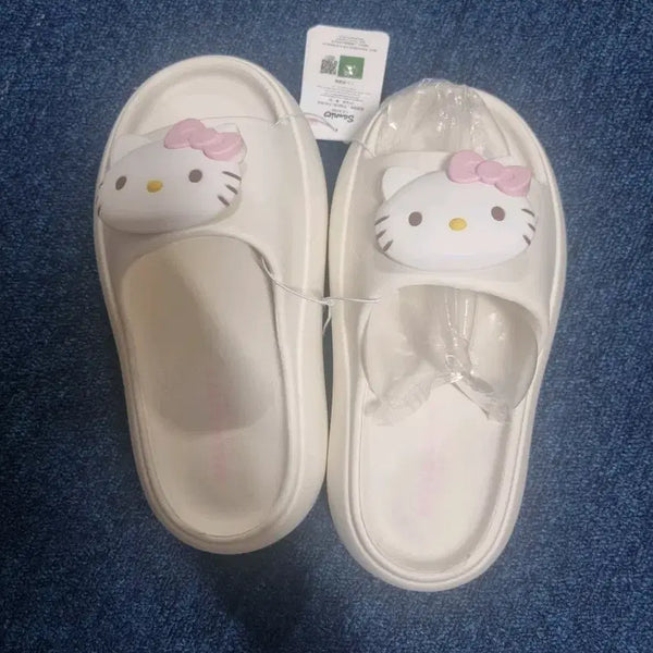 [BUNJANG] Sanrio Hello Kitty Slippers - White / 산리오 헬로키티 슬리퍼 화이트