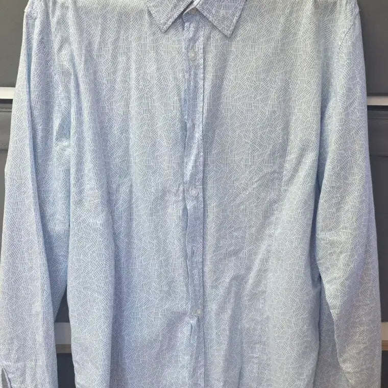[BUNJANG] BOSS Men's Sky Blue Pattern Shirt / BOSS 남성 셔츠 하늘색 패턴