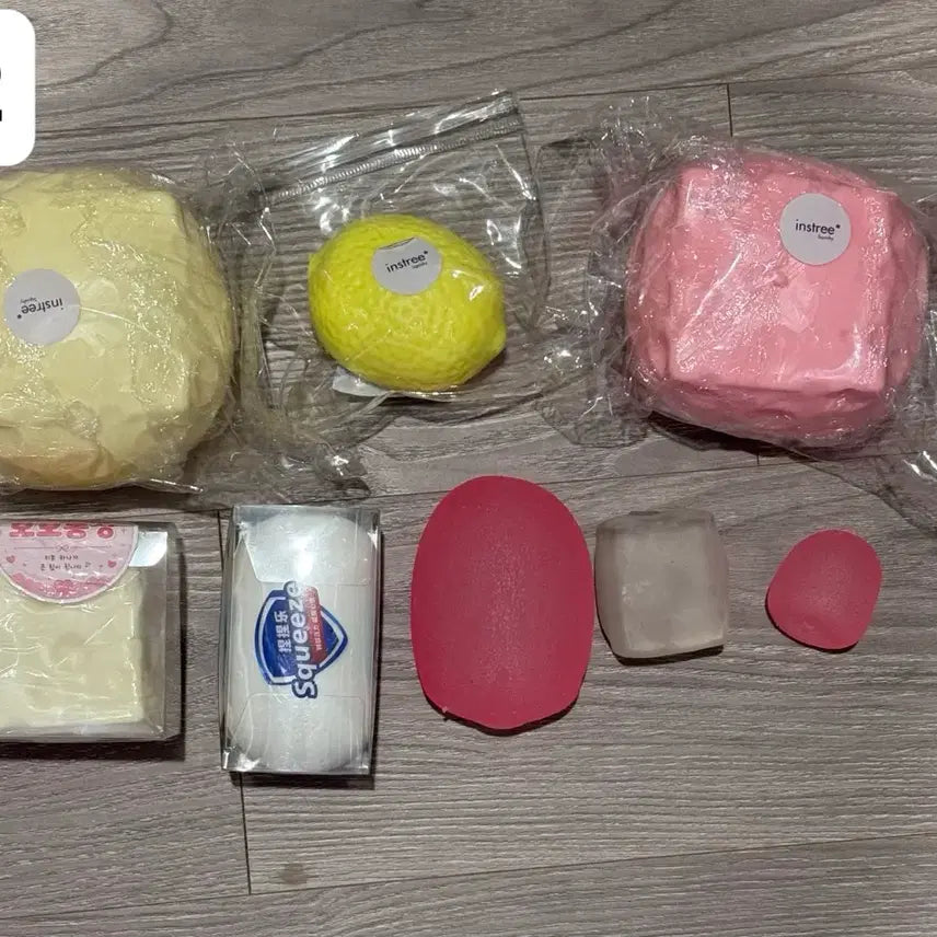 [BUNJANG] Squishy Bundle Set / 말랑이 처분 크런치 슬랑이 샤오홍슈 타오바오 치즈 슬랑이 비누