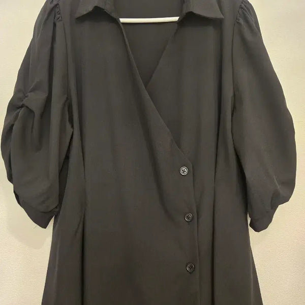 [BUNJANG] Wrap Design Puff Sleeve Blouse / 하객룩 랩 디자인 퍼프 소매 블라우스(새상품)