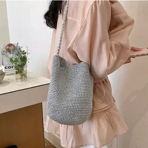 [BUNJANG] Knit Shoulder Bag Silver / 니트 숄더백 실버