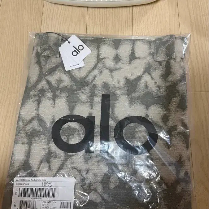 [BUNJANG] Alo Yoga Tiedye Tote Bag / 알로 요가백 새상품