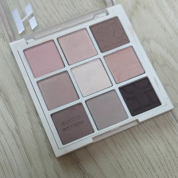 [BUNJANG] Holika Holika My Fave Mood Eye Palette Classic Pottery / 홀리카홀리카 마이페이브무드아이팔레트 클래식포터리