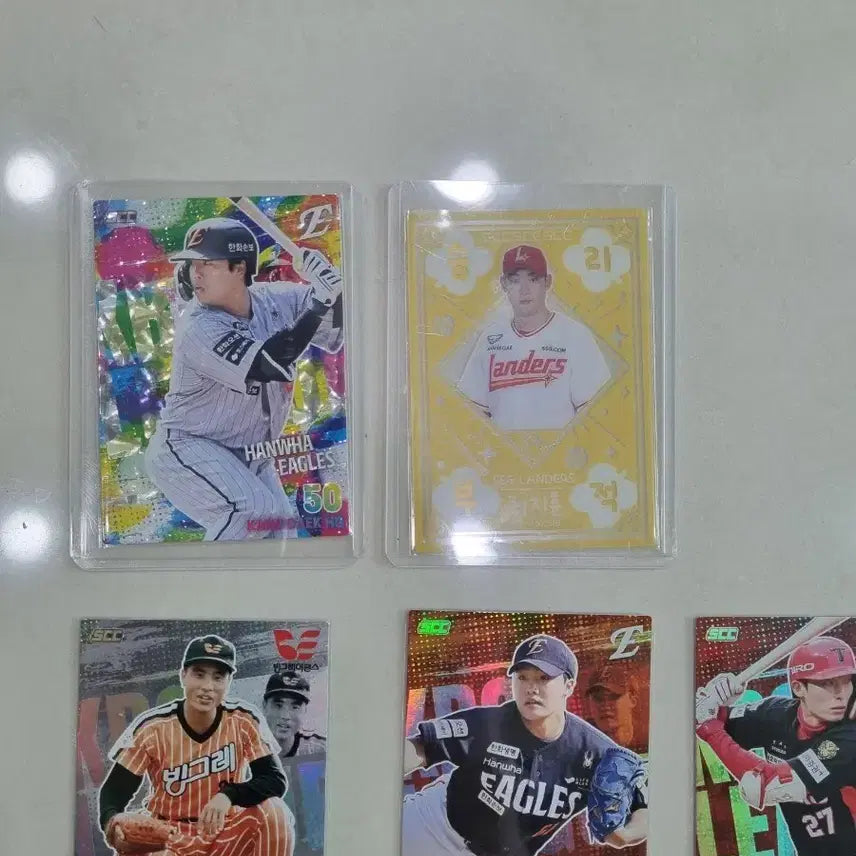 [BUNJANG] 2026 KBO Card Collection - Parallel, Holo, Alphabet, Bibimmyeon QR (49 Cards) / 2026 kbo카드 페러렐 +홀로+ 알파벳+ 비빔면QR총49장!