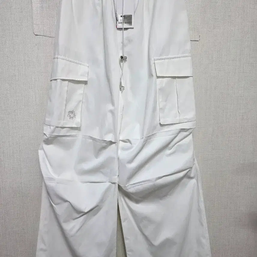 [BUNJANG] Michiko London Cargo Wide Pants White / 미치코런던 카고 와이드 팬츠 화이트