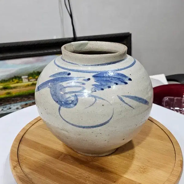 [BUNJANG] Joseon Dynasty Blue and White Porcelain Flower Vase (Cheonghwa Baekja) / 청화백자초화문호