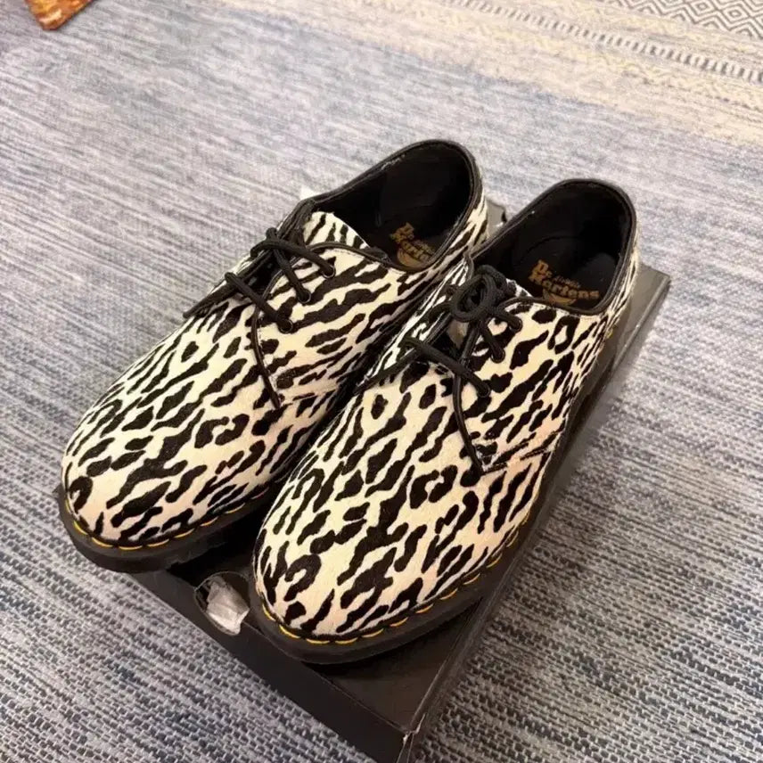 [BUNJANG] Dr. Martens x Wacko Maria Tiger Camo Boots White UK 8 / 닥터마틴 와코마리아 타이거카모 화이트 UK8 270