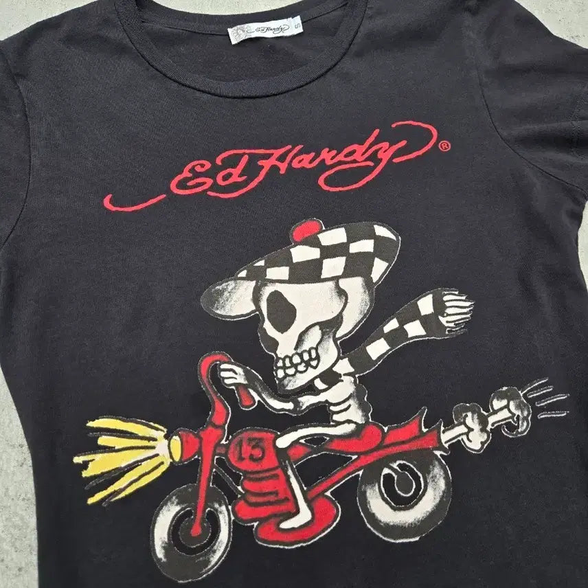 [BUNJANG] Ed Hardy Y2K Skull Motorcycle Short Sleeve T-Shirt / Ed Hardy 에드하디 펑키 y2k 반팔 티셔츠