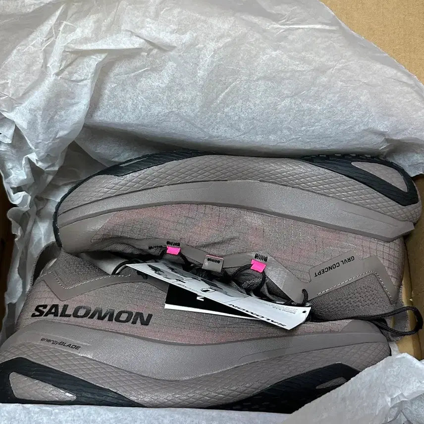 [BUNJANG] Salomon Running Shoes (Size 265) / 살로몬 러닝화 (265)