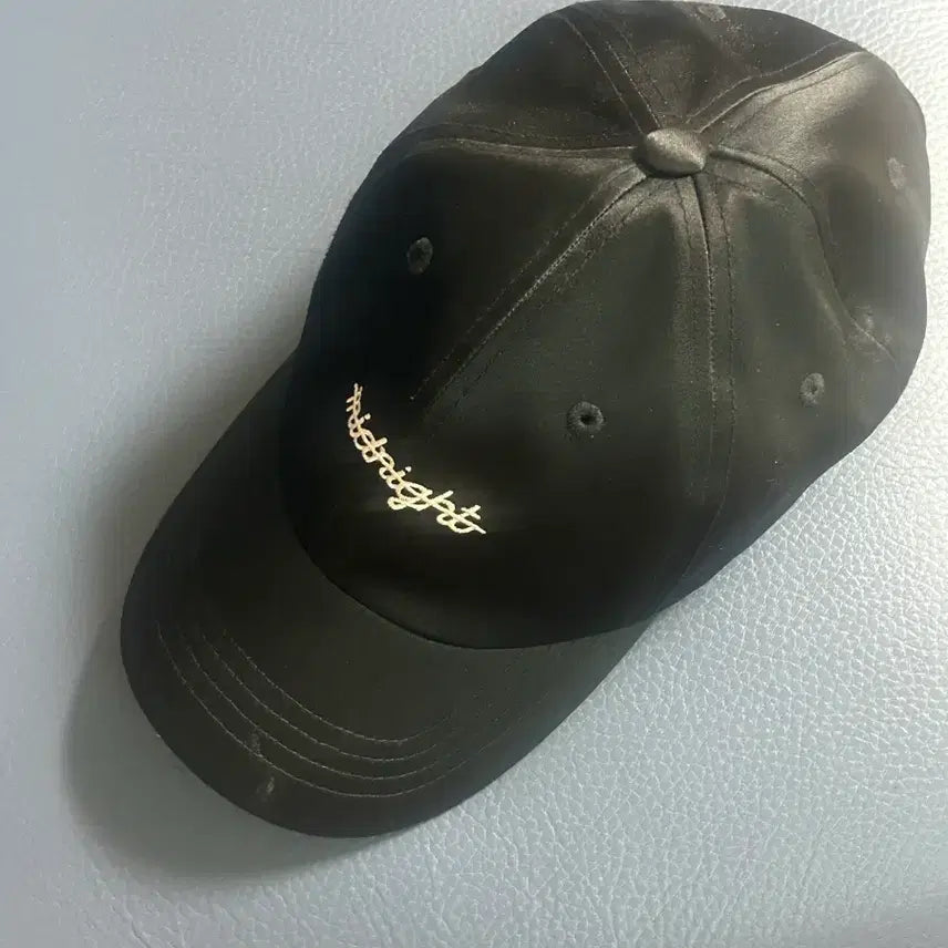 [BUNJANG] Midnight Lettering Ball Cap / 블랙 볼캡