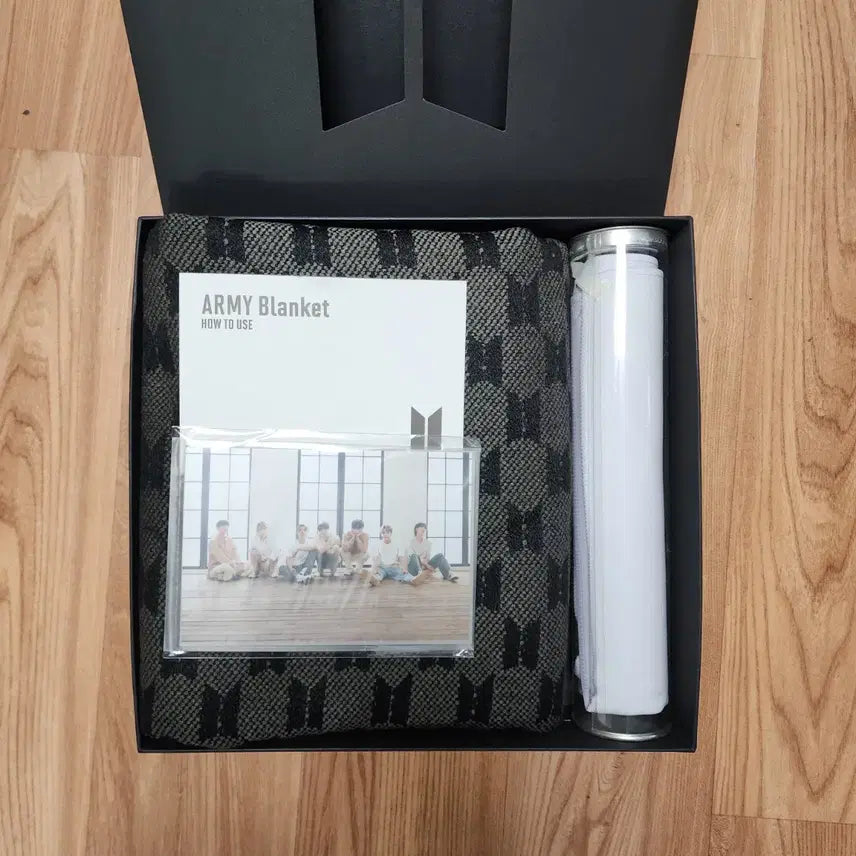 [BUNJANG] BTS Merch Box #1 Sealed / BTS merchbox  #1