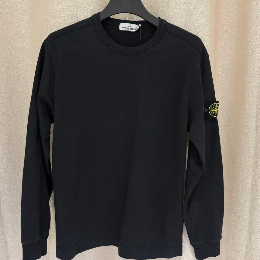 [BUNJANG] Stone Island Patch Cotton Long Sleeve T-Shirt Black (M) / (M) 스톤아일랜드 와펜 코튼 롱슬리브 티셔츠 블랙