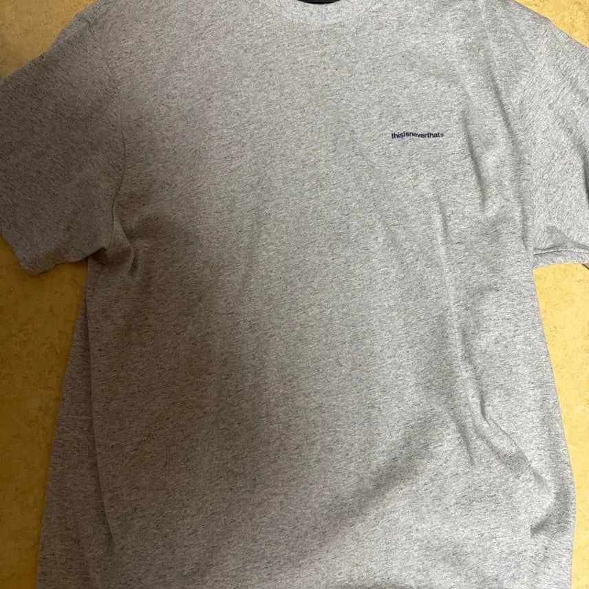 [BUNJANG] thisisneverthat T-shirt XL / 디스이즈네버댓 반팔티 (XL)