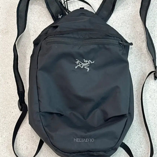 [BUNJANG] Arc'teryx Heliad 10 Minji NewJeans / 아크테릭스 헬리아드 10 뉴진스 민지