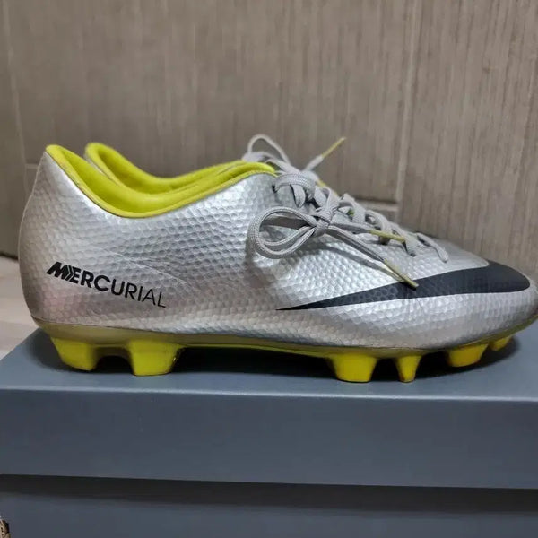 [BUNJANG] Nike Mercurial Veloce HG Size 260 / 나이키 머큐리얼 벨로체 hg 260사이즈