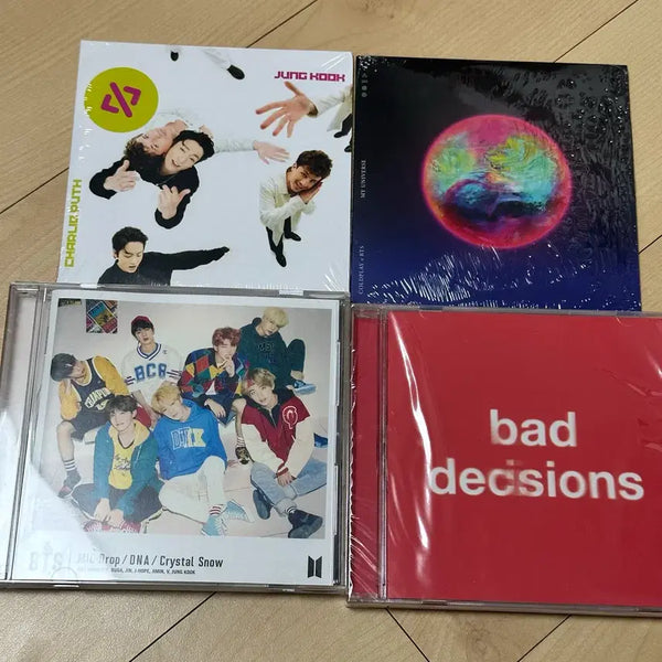 [BUNJANG] BTS CD 4-Album Set (Includes Jungkook Solo Album, Coldplay Collaboration 'My Universe') / 방탄소년단 CD 4종 세트 (정국, 콜드플레이 협업 앨범 포함)