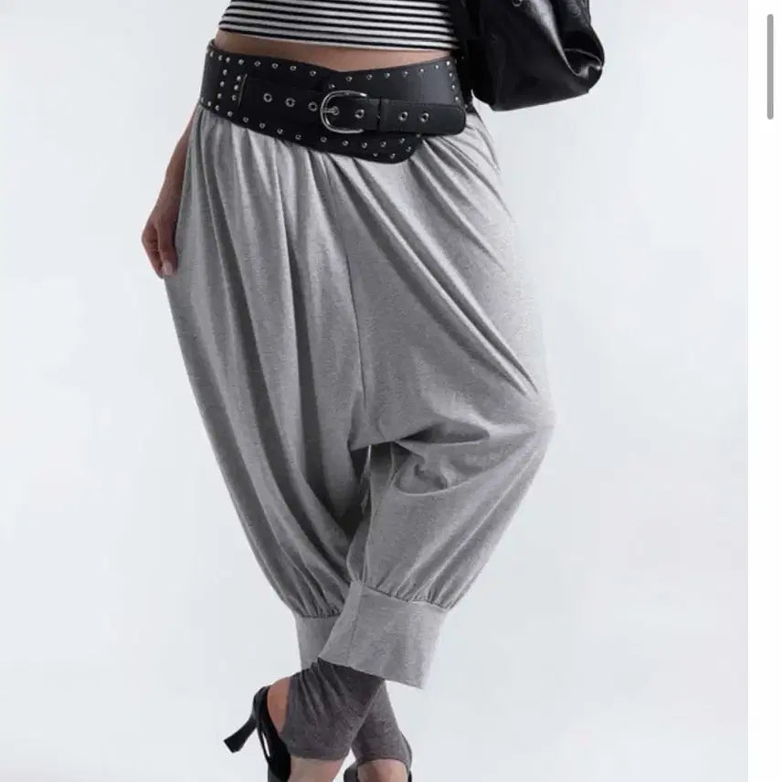 [BUNJANG] Meltta Bardin 7-Part Harem Balloon Jogger Pants Gray / 지그재그 핀터깔 멜타 바딘 7부 하렘 벌룬 조거 팬츠 그레이 요가