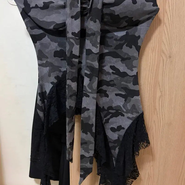 [BUNJANG] Camo Pattern Halter Top & Black Lace Asymmetrical Set Two-Piece / 반셀)카모 패턴 끈 머플러 & 블랙 레이스 탑 언발 세트 투피스