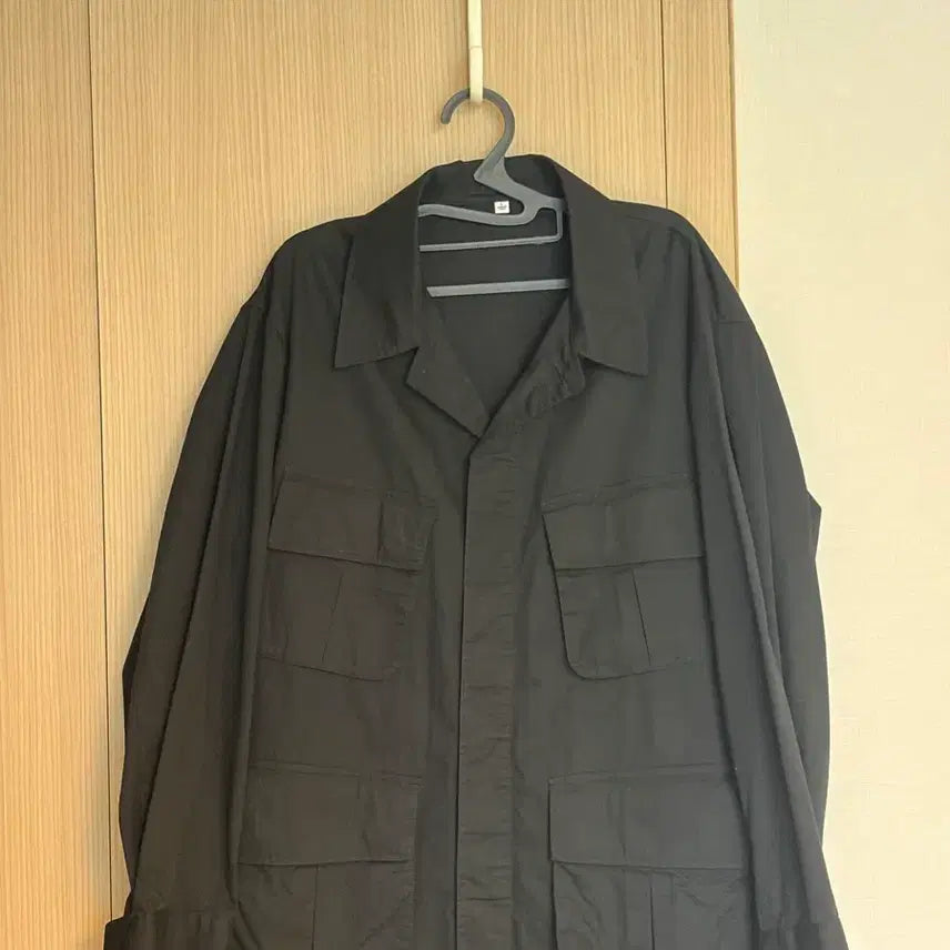 [BUNJANG] Uniqlo U Military Fatigue Jacket Black Size L / 유니클로 U 밀리터리 퍼티그 자켓 (L 사이즈)