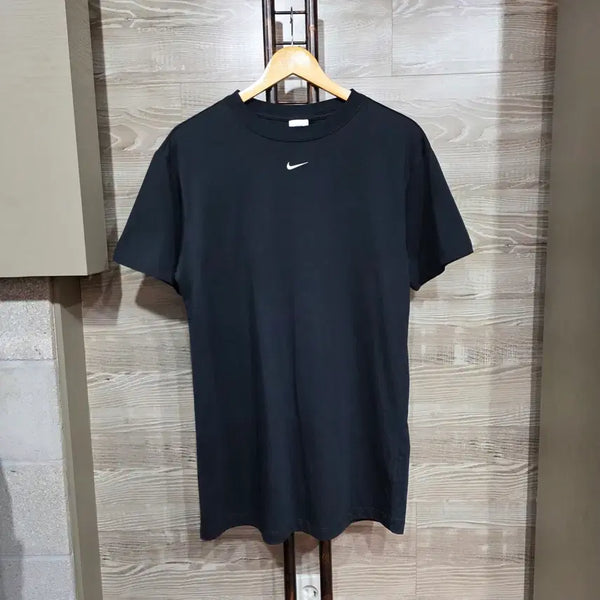 [BUNJANG] Nike Basic Logo Short Sleeve T-Shirt / 나이키 기본 로고 반팔 티셔츠 95