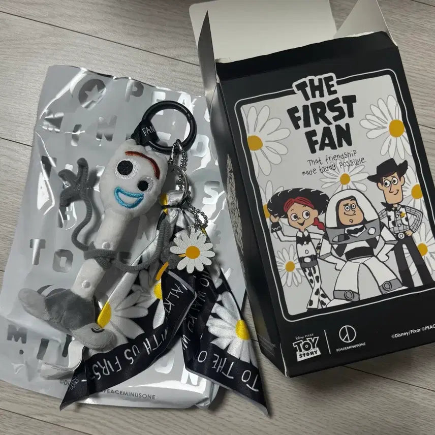 [BUNJANG] The Firstam Toy Story Forky Random Keyring / 더퍼스트팬 토이스토리 플러시 랜덤 키링 포키