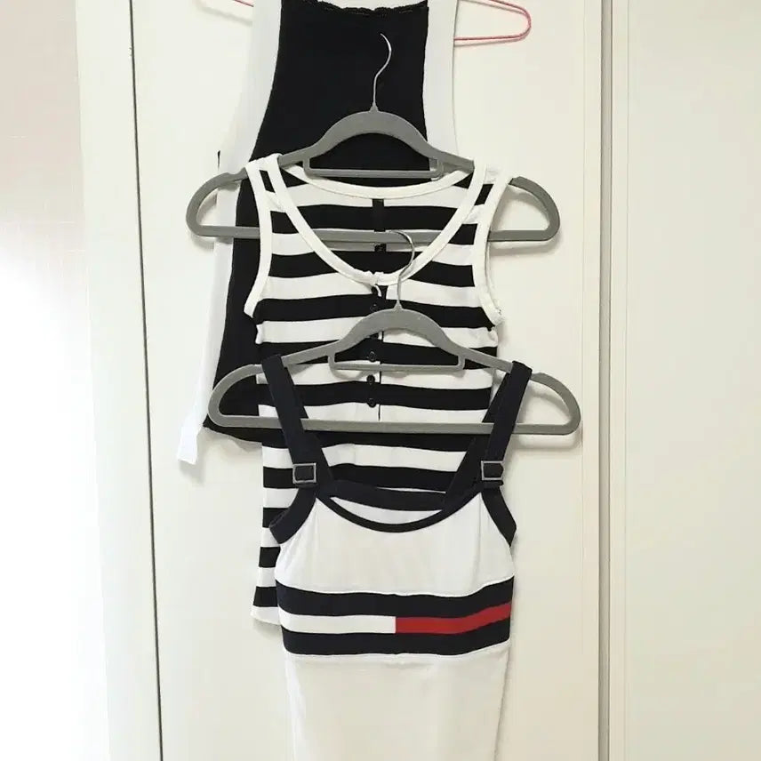 [BUNJANG] Women's Sleeveless Tops Bundle (3-Pack) / 55~66사이즈 나시 3개 묶음으로 1만1천원
