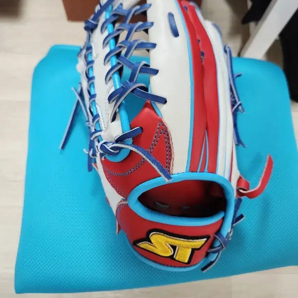 [BUNJANG] Storm Gold Label Outfield Glove - 13 Inch / 스톰 골드라벨 외야글러브