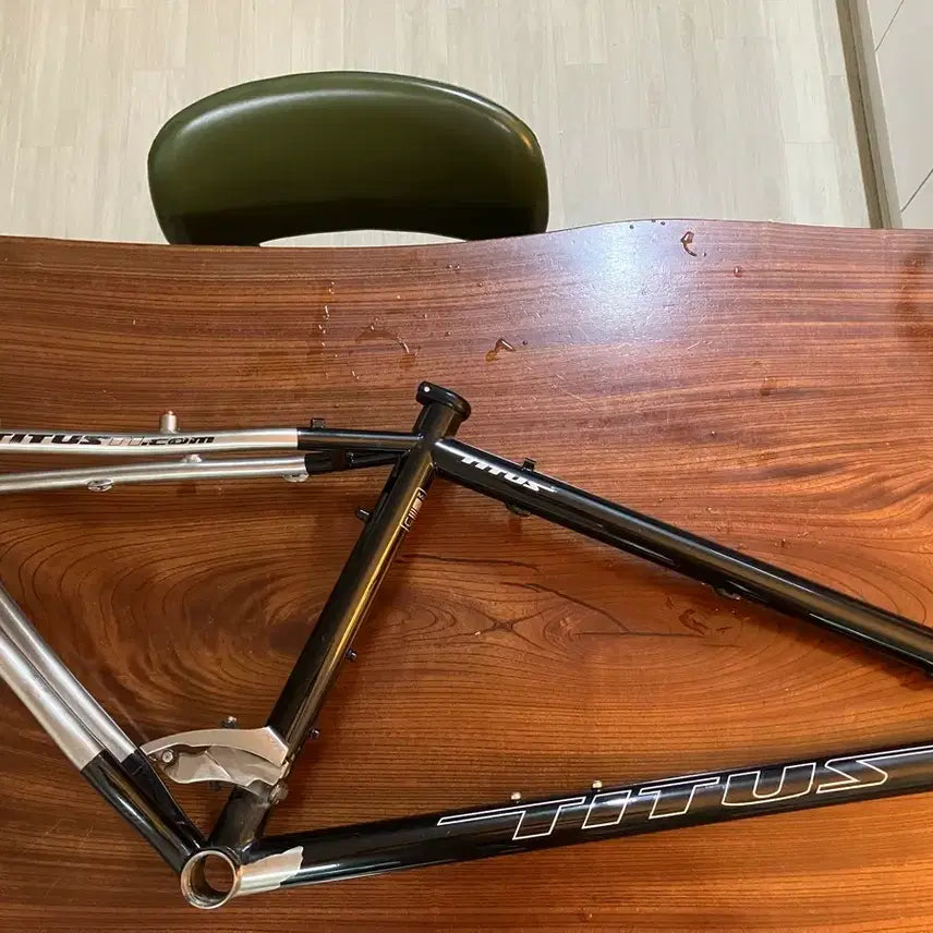 [BUNJANG] Titus All-Titanium MTB Frame 16-inch / MTB 프레임 올티타늄