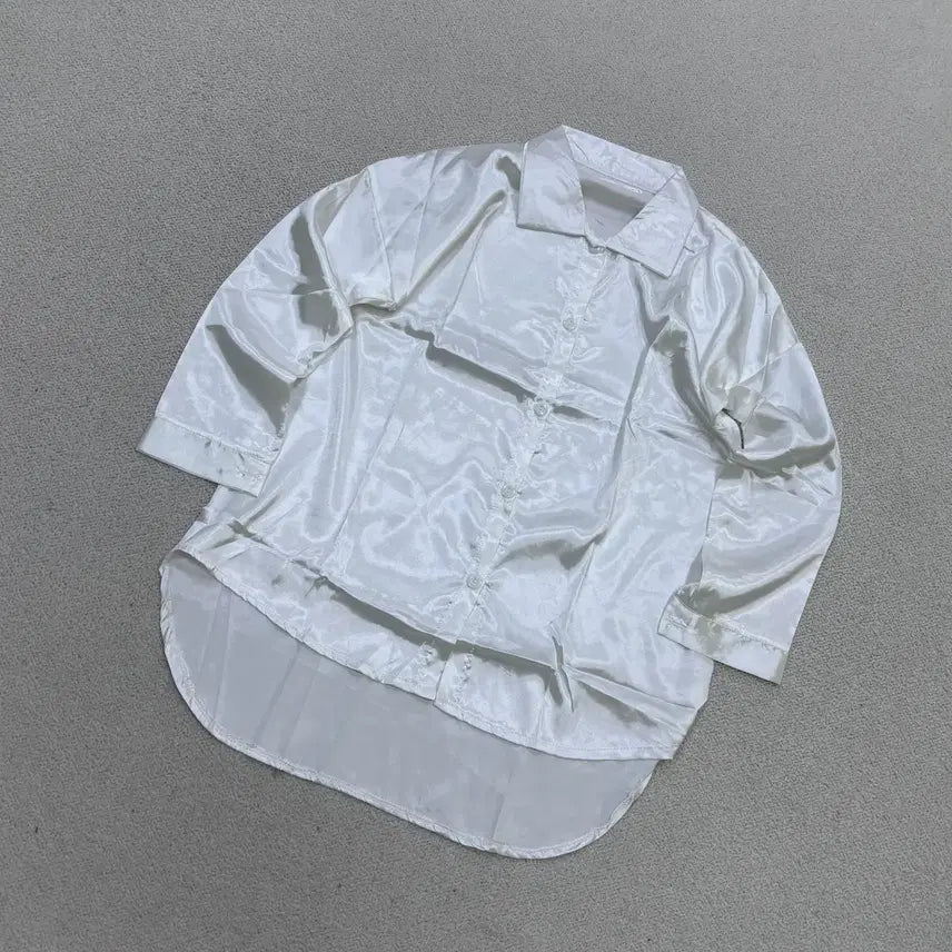 [BUNJANG] Framavista Women's Loose Fit Silk Shirt XL / XL 새상품 프라마비스타 여성 루즈핏 실크 셔츠 0708E2