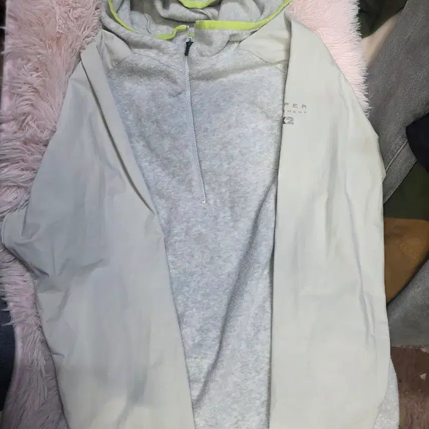 [BUNJANG] K2 Women's Half-Zip Pullover with Hood - Size 90 / K2  90 후두. 반집업 긴팔 .간절기 용  혼방 의류