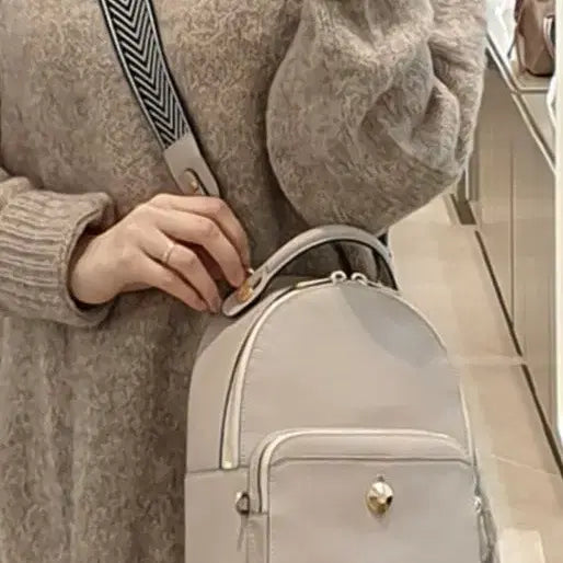 [BUNJANG] Lovecat Bajic Mini Backpack Beige / 러브캣 바지크 미니 백팩
