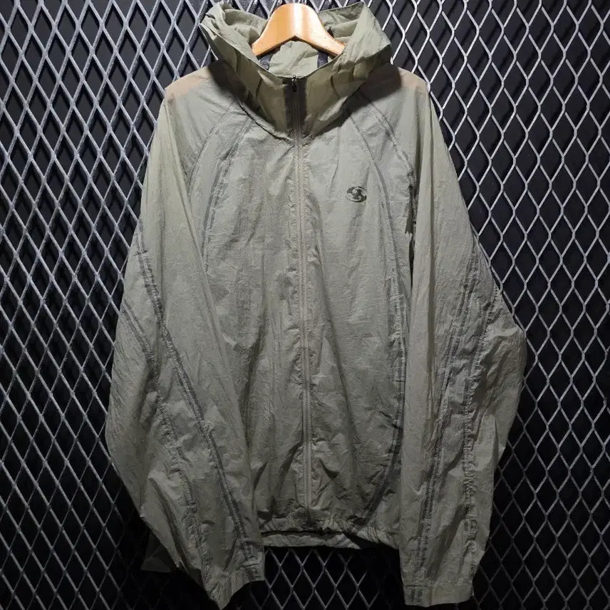 [BUNJANG] Sansan Gear Shim Sealing Jacket Windbreaker Size 3 / 산산기어 심 실링 자켓 바람막이 3