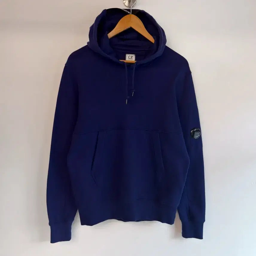 [BUNJANG] CP Company Rouge Fit Lens Logo Sweat Hoodie / CP컴퍼니 씨피컴퍼니 루즈핏 렌즈와펜 스웻 후드