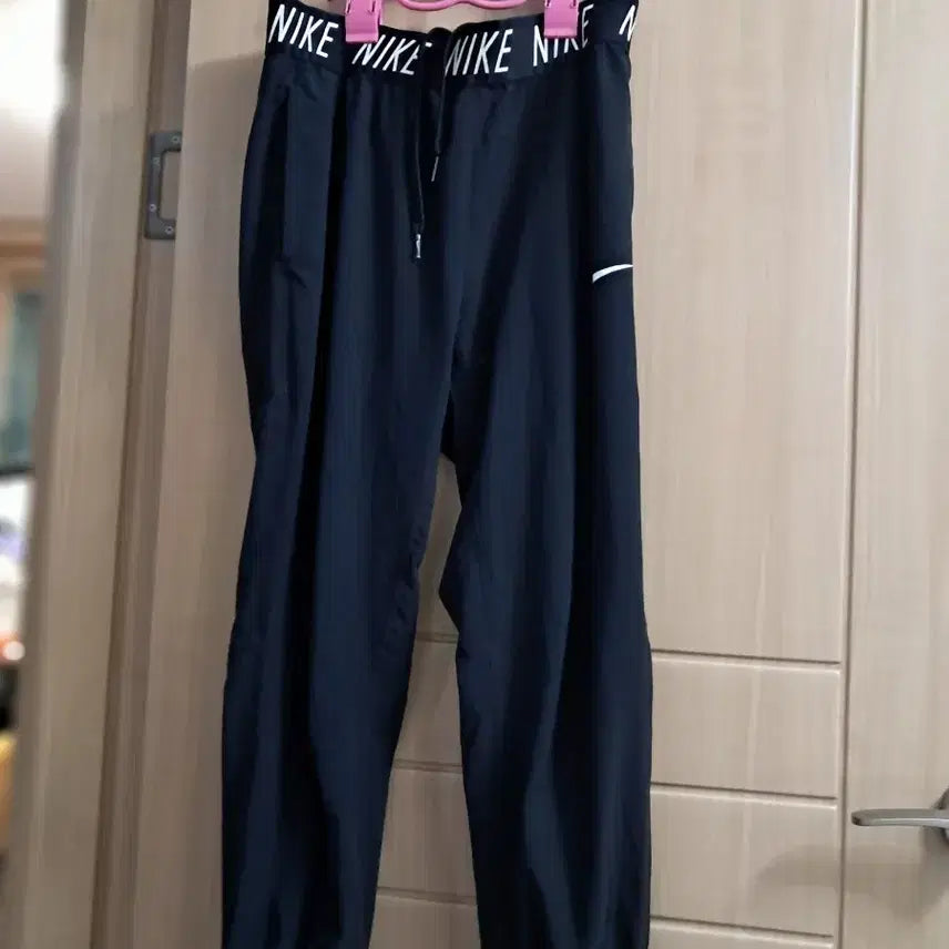 [BUNJANG] Nike Women's Training Pants Black / 나이키 여성 트레이닝 팬츠 블랙