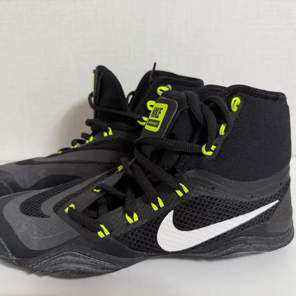 [BUNJANG] Nike Hyper Sweep Wrestling Shoes Black White Volt (717175-017) / 나이키 하이퍼스윕 레슬링화 블랙 화이트 볼트 717175 017