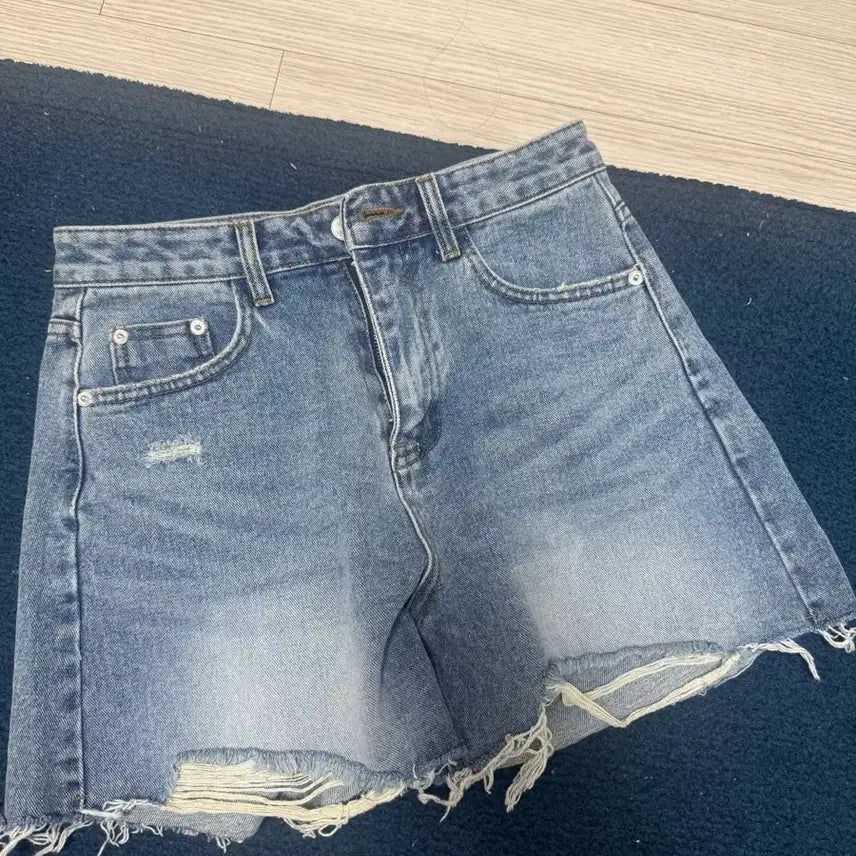 [BUNJANG] Baydelli Loose Damage Short Denim Pants S / 베이델리 루스 데미지 숏데님팬츠 s