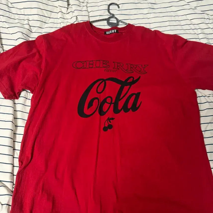 [BUNJANG] Cherry Cola Oversized T-Shirt Red (Unisex) / 체리콜라 오버핏 반팔티 레드(남여공용)