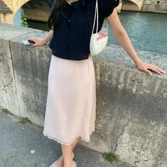 [BUNJANG] Ondemin Lily Navy Blouse + Flow Pink Skirt Set / 1회착용) 온드민 릴리 네이비 블라우스+플로우 핑크 스커트 세트