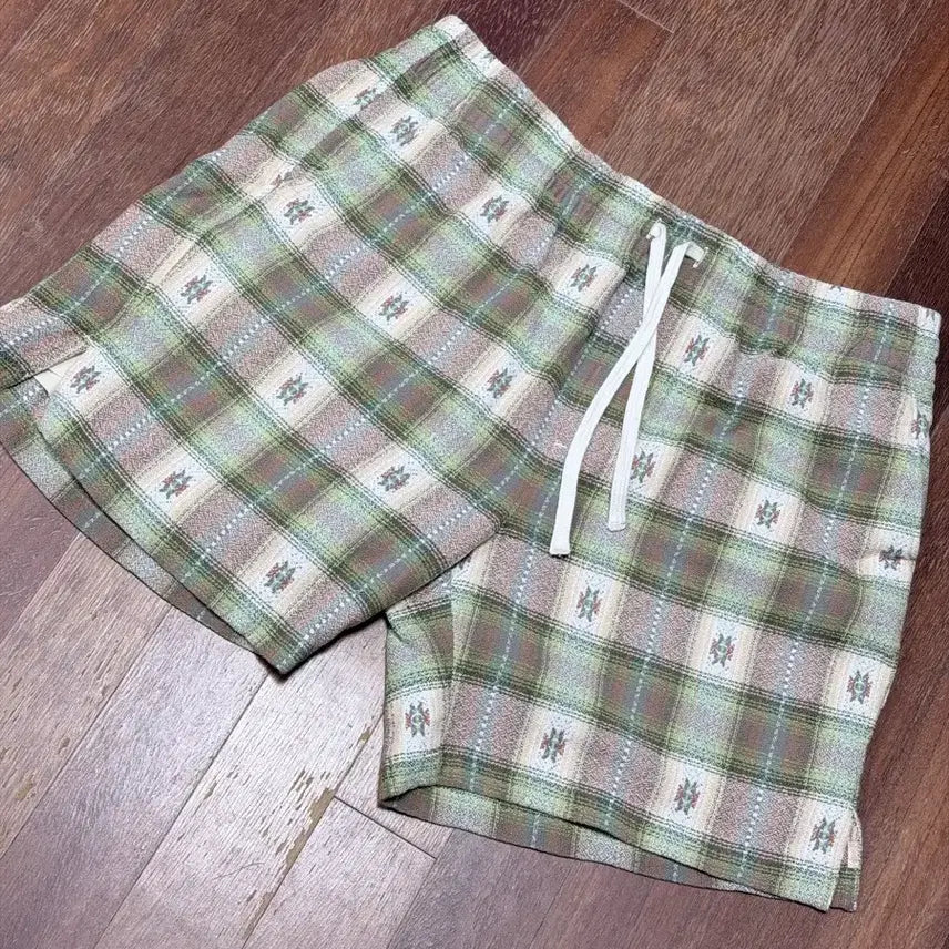 [BUNJANG] Aime Leon Dore SS22 Plaid Drawstring Shorts / Aime Leon Dore SS22 반바지 새상품