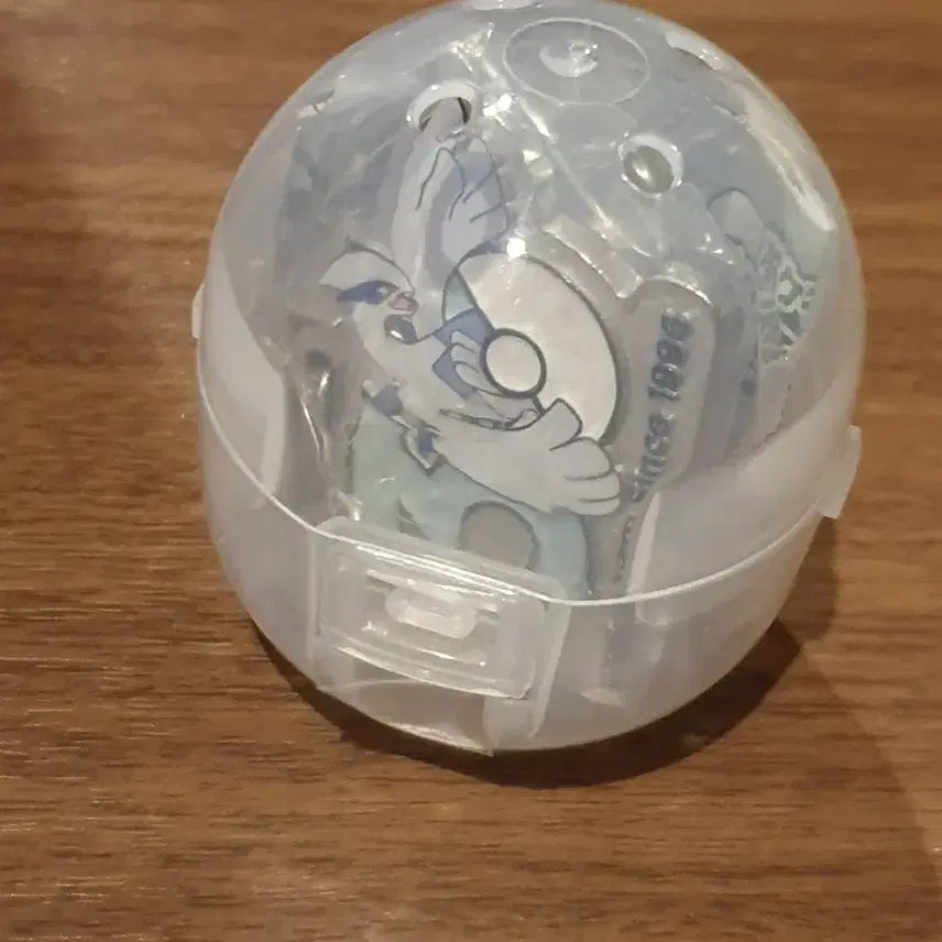 [BUNJANG] Pokemon 30th Anniversary Metal Charm / 포켓몬스터 포켓몬 30주년 기념 메탈 참 뮤츠 루기아 칠색조 레쿠쟈
