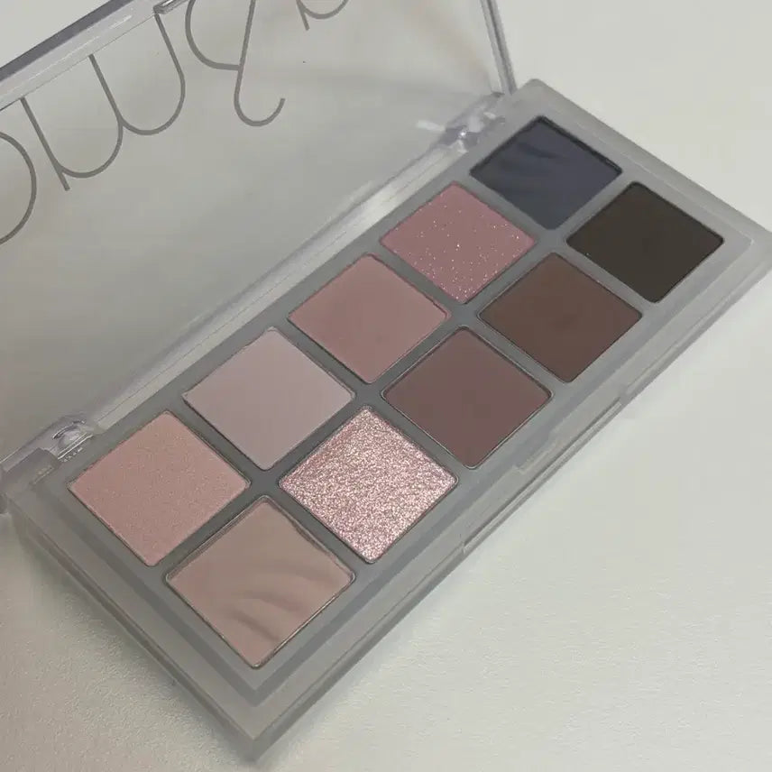 [BUNJANG] Rom&nd Better Than Palette 13 Odd Breeze Garden / 롬앤 베러 댄 팔레트 13 오드 브리즈 가든