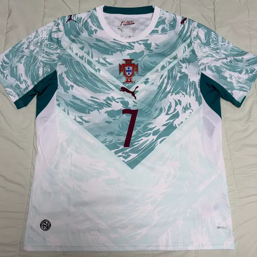 [BUNJANG] Puma Portugal Away Ronaldo Jersey L / 26-28 푸마 포르투갈 어웨이 유니폼 호날두 마킹 L
